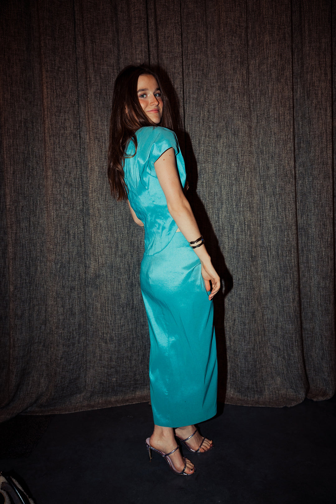 MUSE | ONE SHOULDER TOP