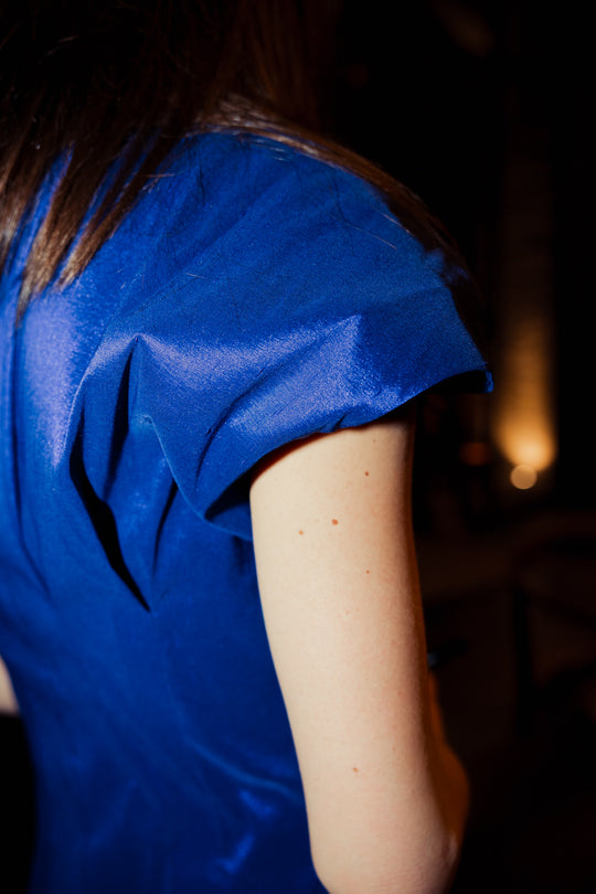 LIRA | ONE SHOULDER TOP