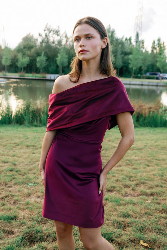 SCALA | SHORT VELVET DRESS