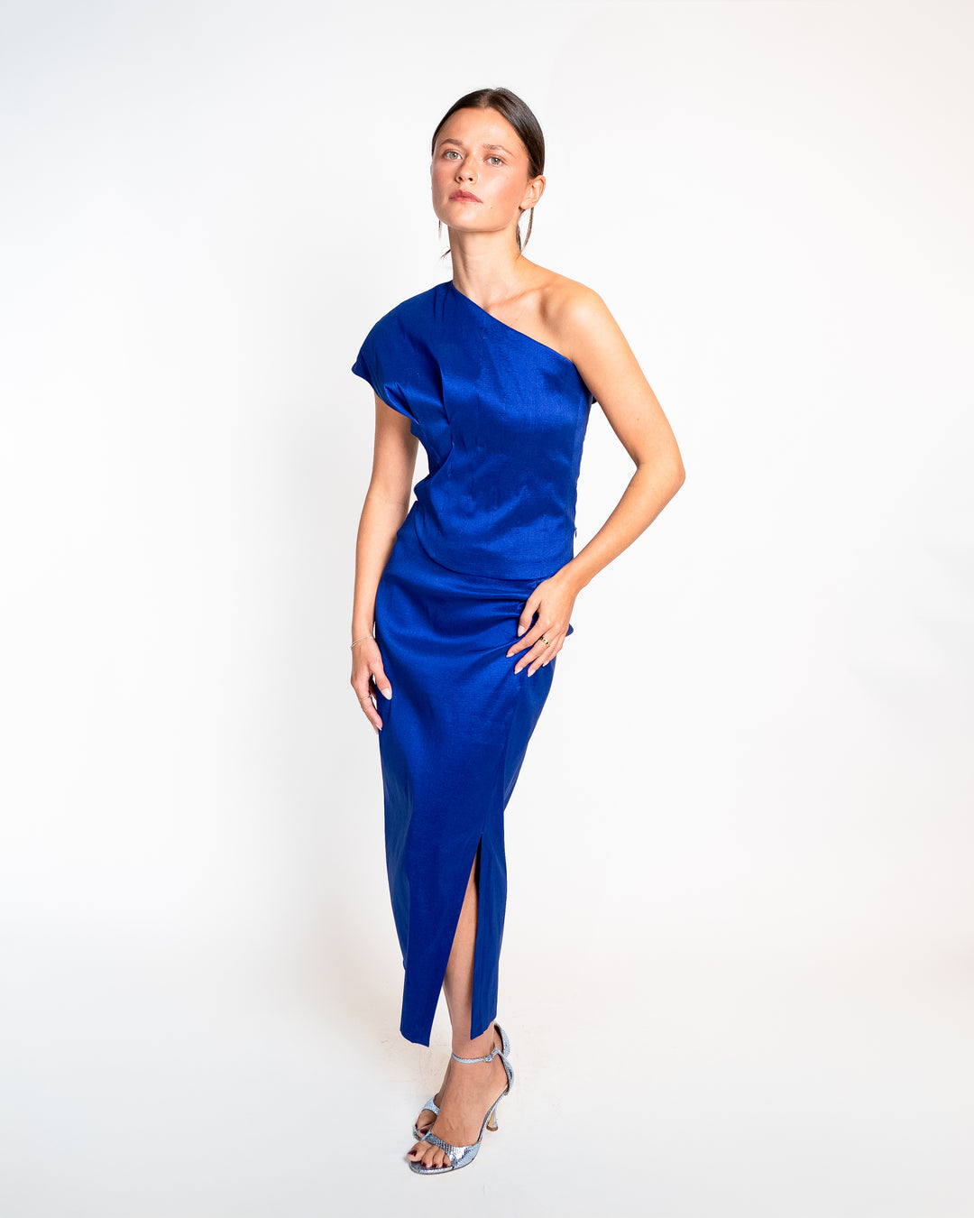 LIRA | ONE SHOULDER TOP